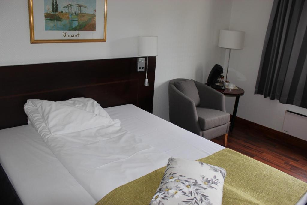 Grand Hotel Stord Habitación foto